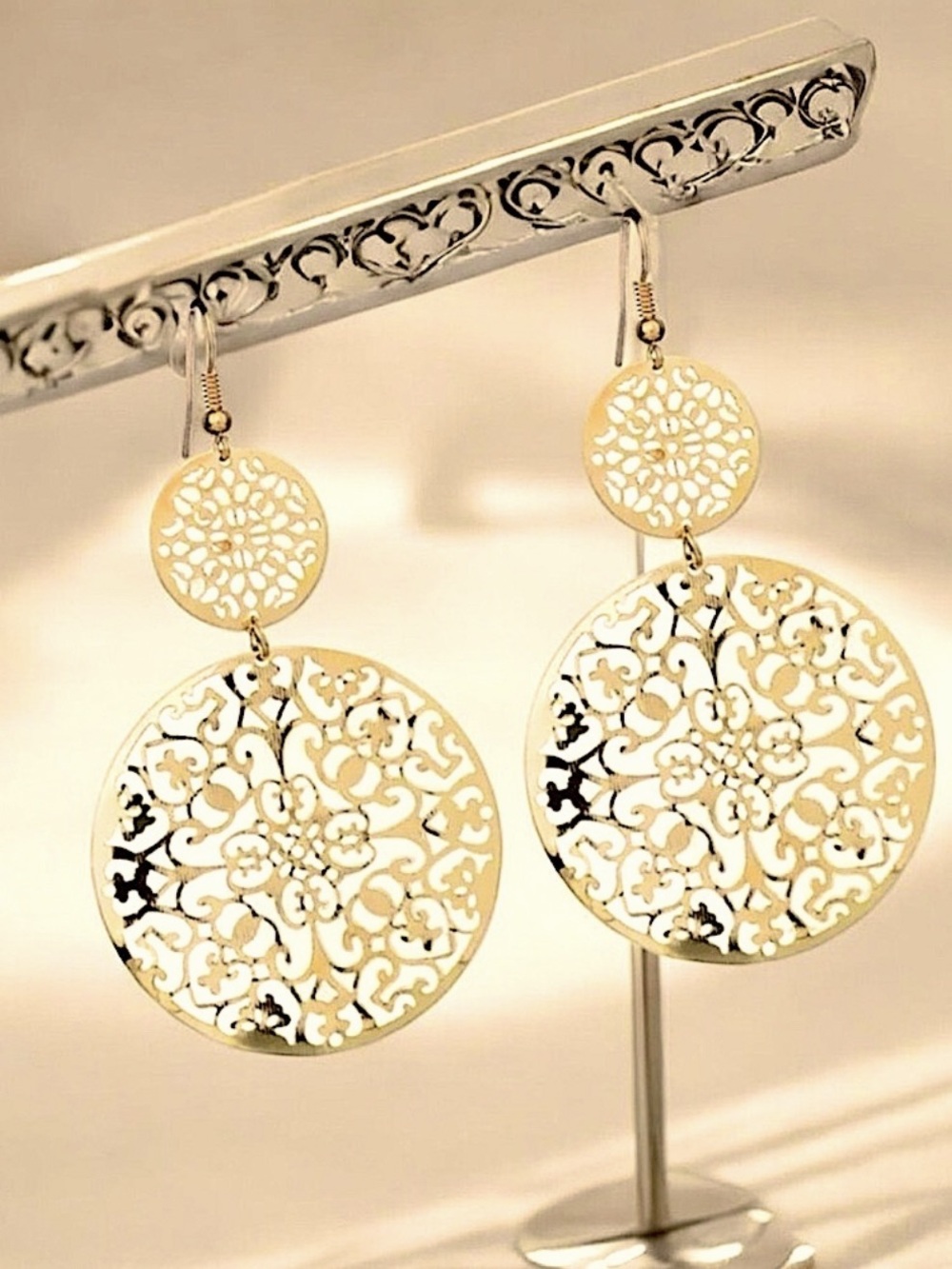 Gold dangle earrings Elegant Gold Filigree Earrings NWT